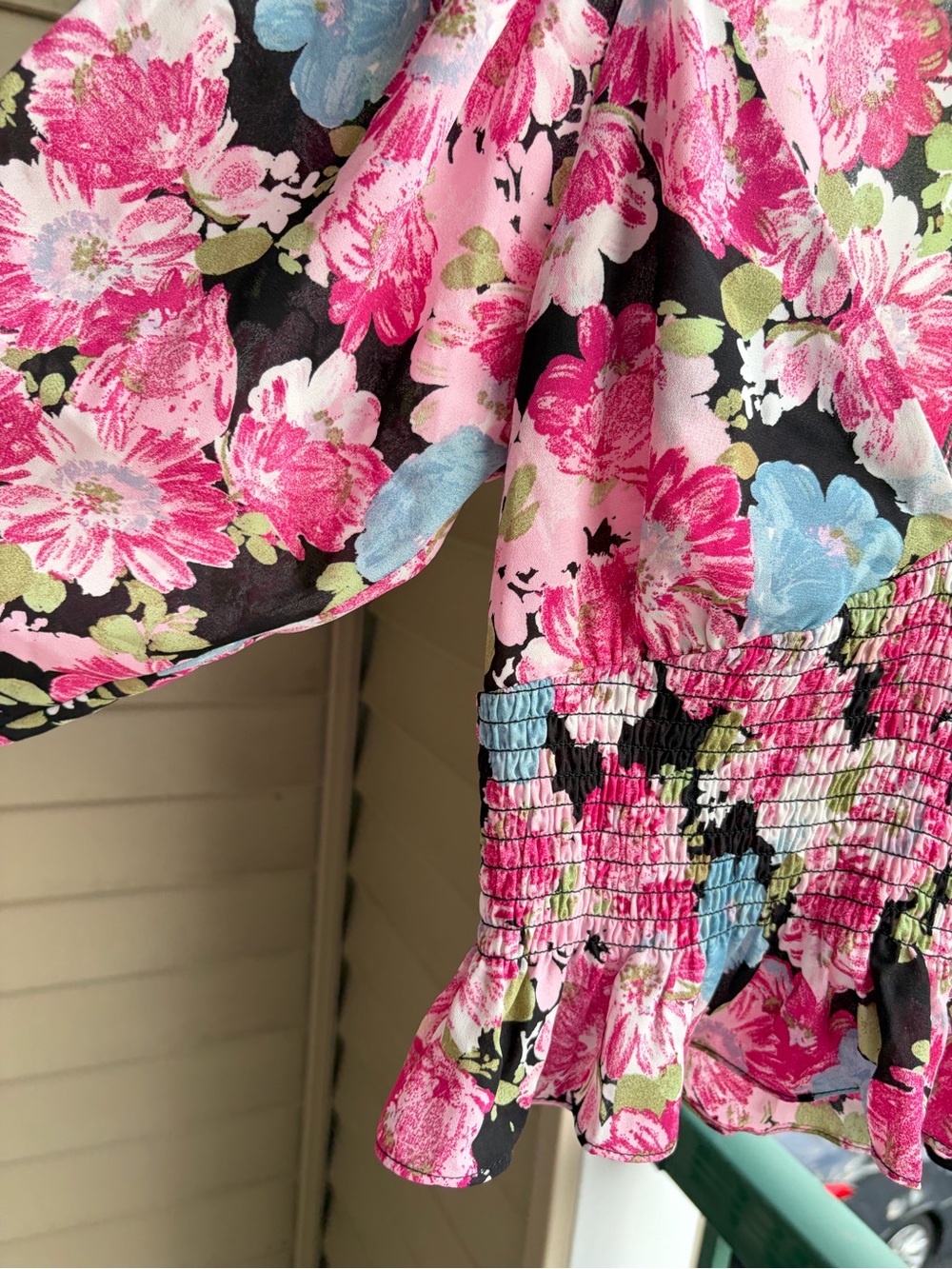 🆕🌺WAYF Floral Smocked Peplum Blouse XS Pink Blue Black Romantic Cottagecore Top - Picture 7 of 15